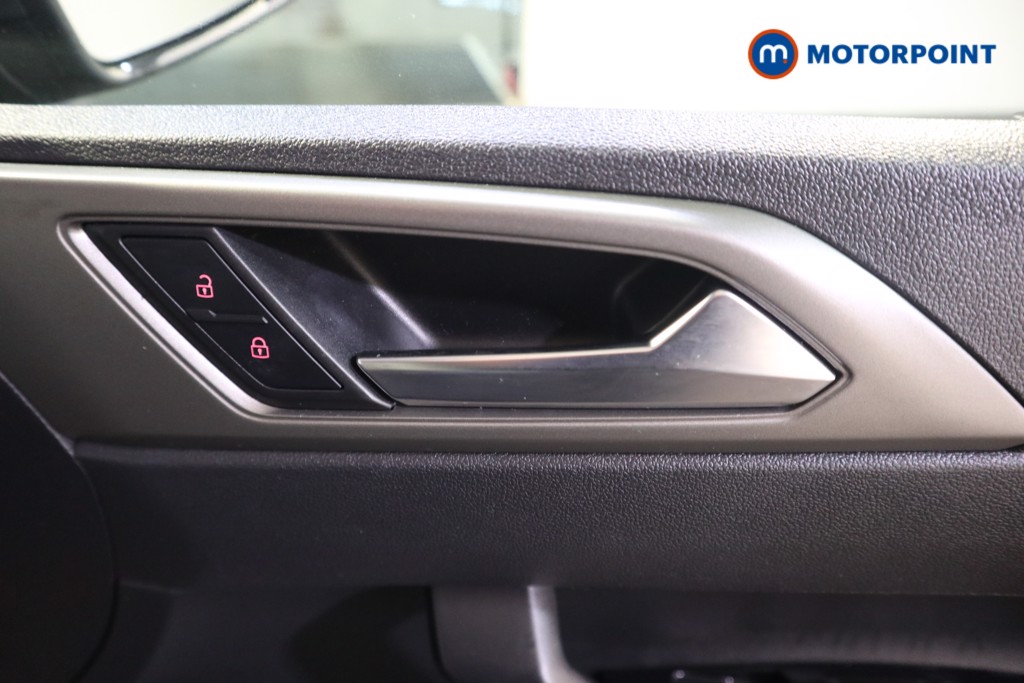 Volkswagen Polo Match Manual Petrol Hatchback - Stock Number (1601763) - 9th supplementary image