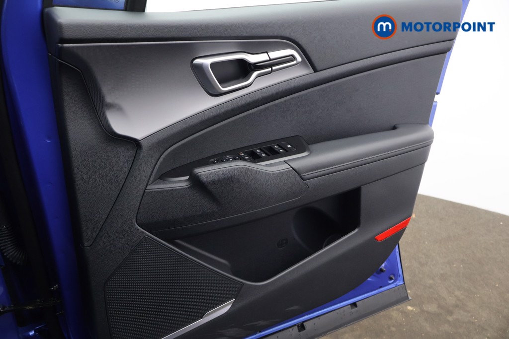 KIA Sportage Pure Automatic Petrol-Electric Hybrid SUV - Stock Number (1602006) - 9th supplementary image