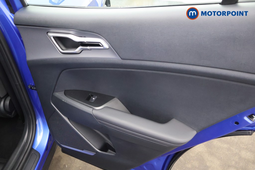 KIA Sportage Pure Automatic Petrol-Electric Hybrid SUV - Stock Number (1602006) - 13th supplementary image