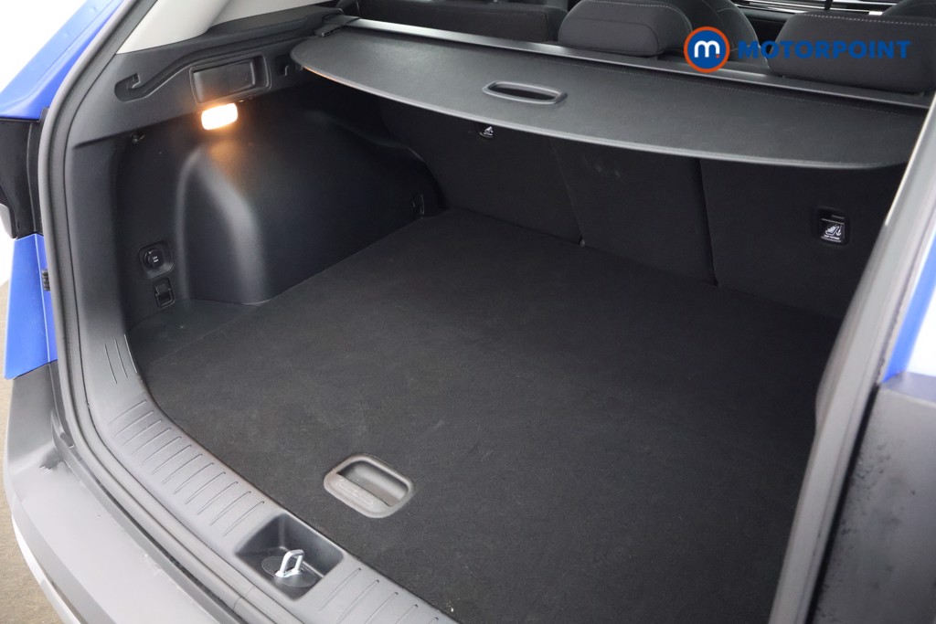 KIA Sportage Pure Automatic Petrol-Electric Hybrid SUV - Stock Number (1602006) - 14th supplementary image