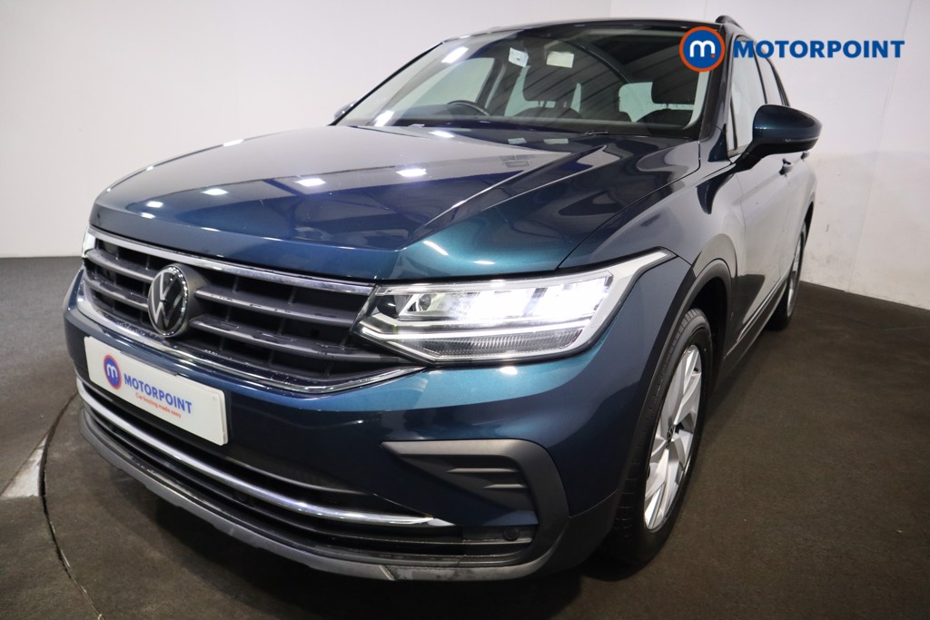 Volkswagen Tiguan Life Manual Petrol SUV - Stock Number (1602280) - 33rd supplementary image