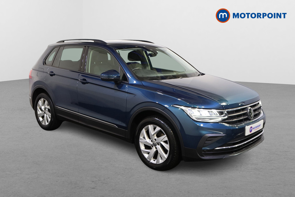 Volkswagen Tiguan Life Manual Petrol SUV - Stock Number (1602280) - Drivers side front corner