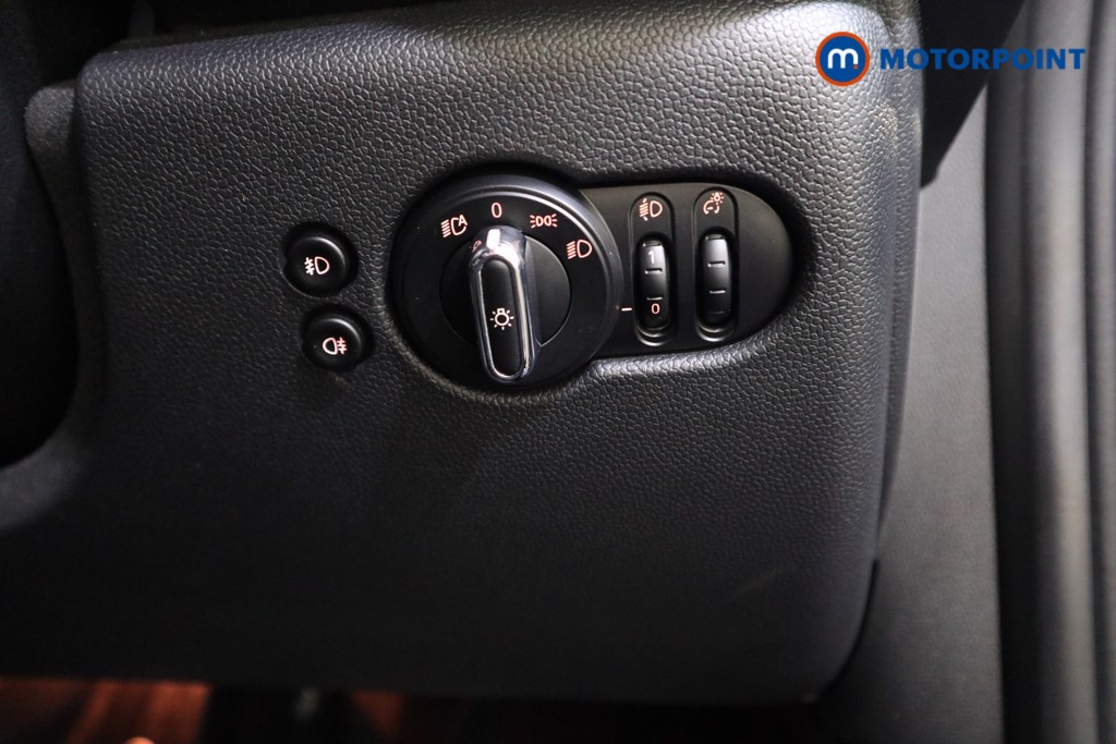 Mini Hatchback Cooper Sport Automatic Petrol Hatchback - Stock Number (1602324) - 12th supplementary image