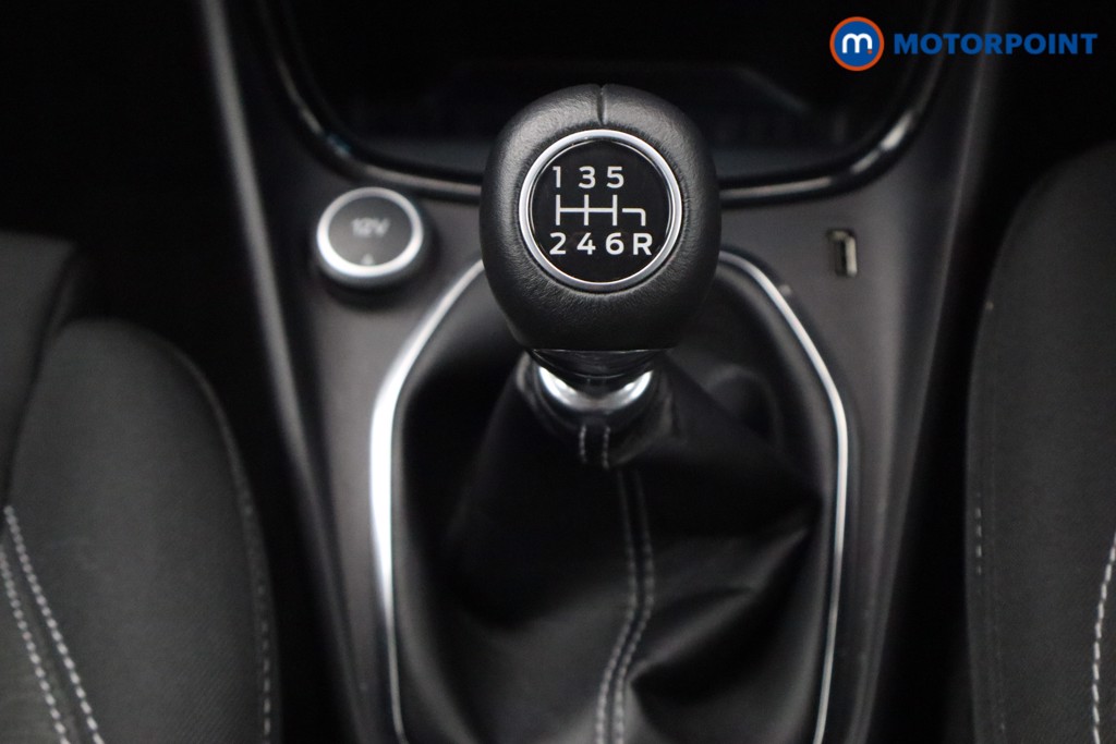 Ford Puma Titanium First Edition Manual Petrol SUV - Stock Number (1602338) - 4th supplementary image