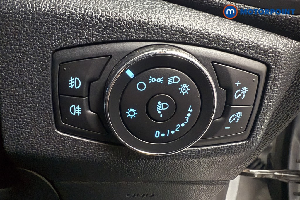 Ford Ecosport Titanium Manual Petrol SUV - Stock Number (1602361) - 17th supplementary image