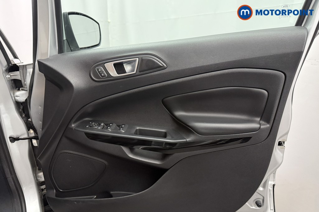 Ford Ecosport Titanium Manual Petrol SUV - Stock Number (1602361) - 18th supplementary image