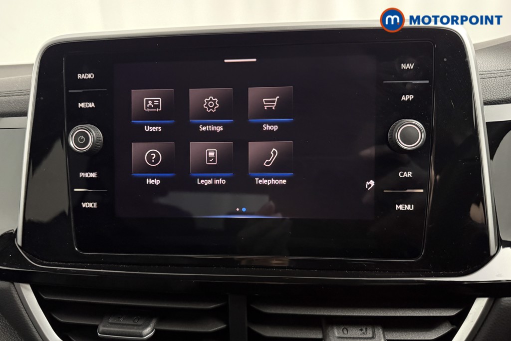 Volkswagen T-Roc R-Line Automatic Petrol SUV - Stock Number (1602364) - 8th supplementary image