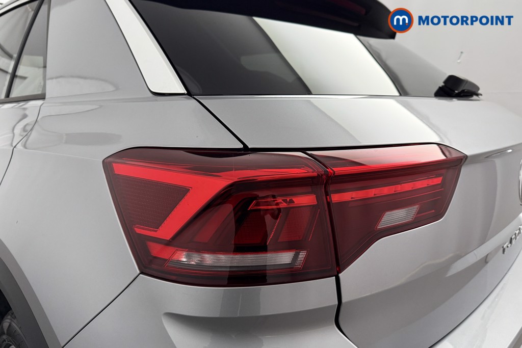 Volkswagen T-Roc R-Line Automatic Petrol SUV - Stock Number (1602364) - 27th supplementary image