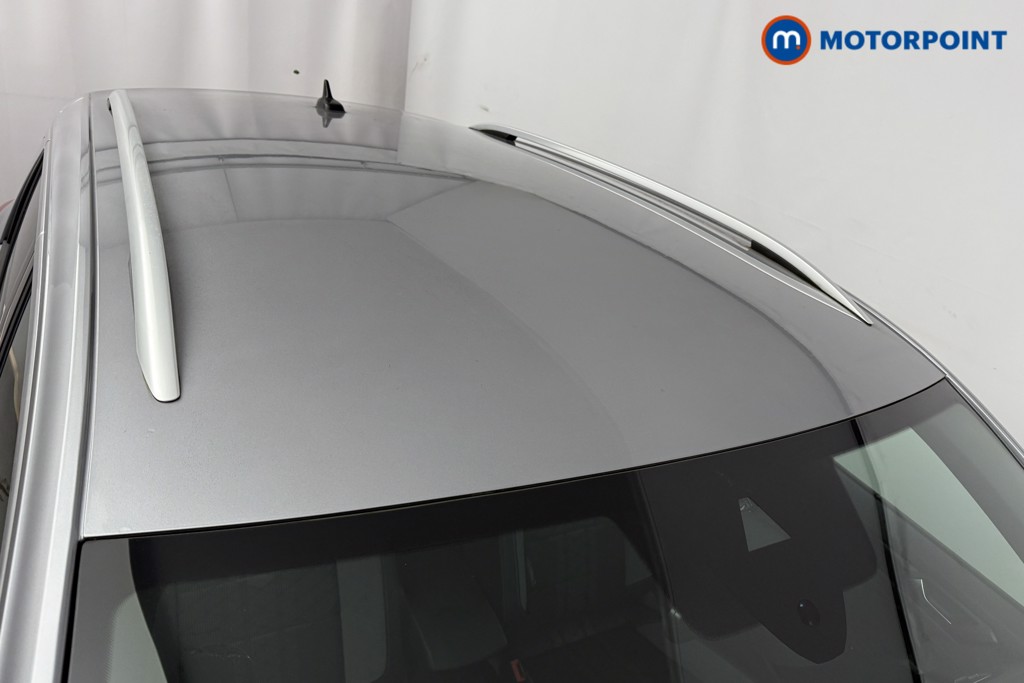 Volkswagen T-Roc R-Line Automatic Petrol SUV - Stock Number (1602364) - 33rd supplementary image