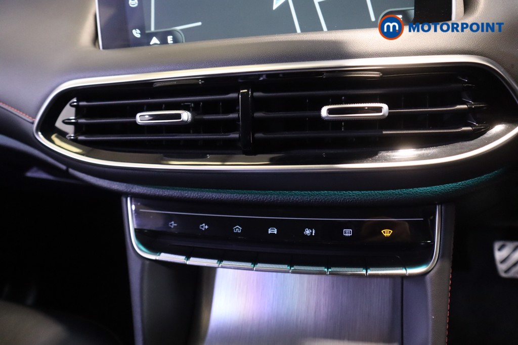 Mg Motor Uk HS Trophy Automatic Petrol Plug-In Hybrid SUV - Stock Number (1602379) - 5th supplementary image