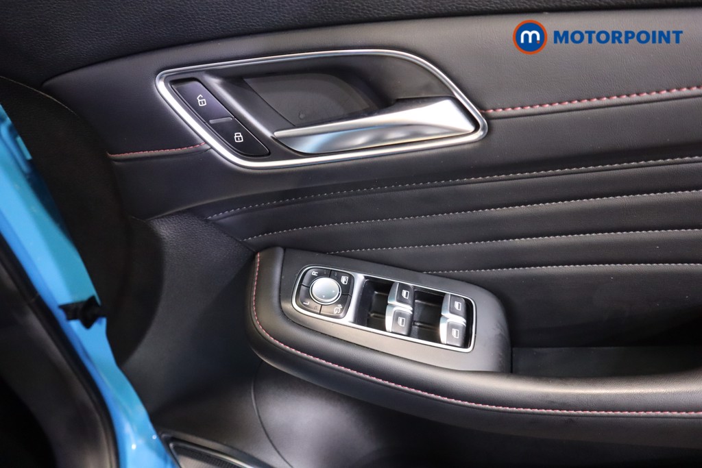 Mg Motor Uk HS Trophy Automatic Petrol Plug-In Hybrid SUV - Stock Number (1602379) - 10th supplementary image