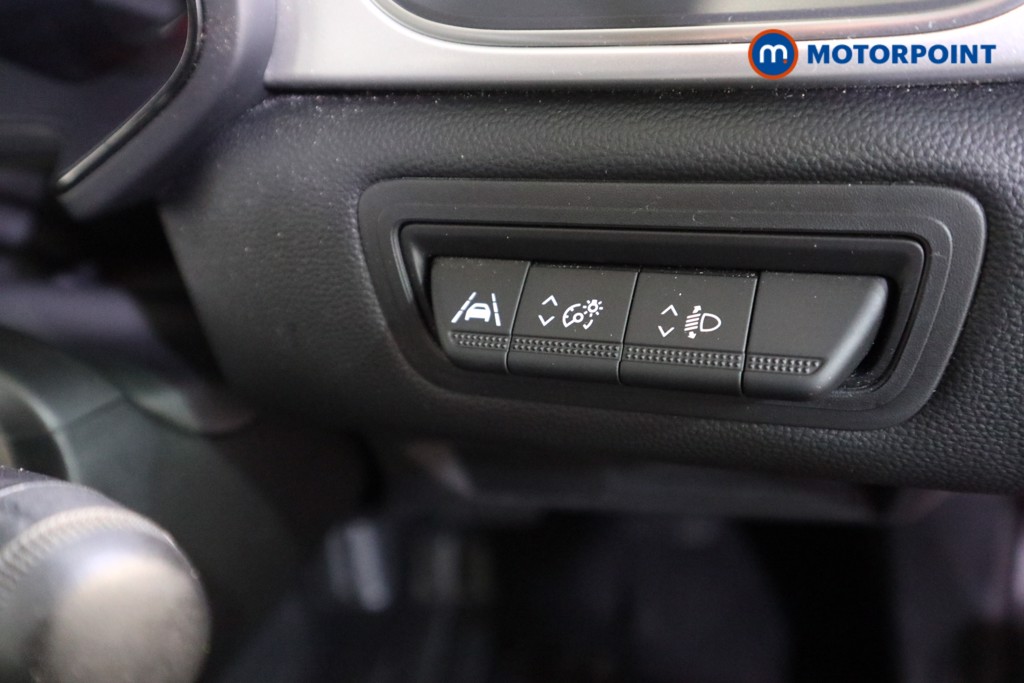 Renault Captur Techno Manual Petrol-Electric Hybrid SUV - Stock Number (1602387) - 12th supplementary image