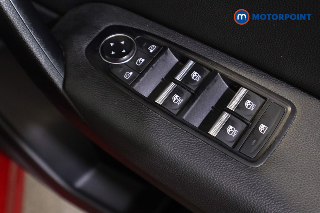 Renault Captur Techno Manual Petrol-Electric Hybrid SUV - Stock Number (1602387) - 13th supplementary image