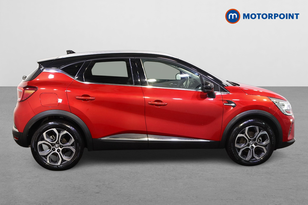 Renault Captur Techno Manual Petrol-Electric Hybrid SUV - Stock Number (1602387) - Drivers side