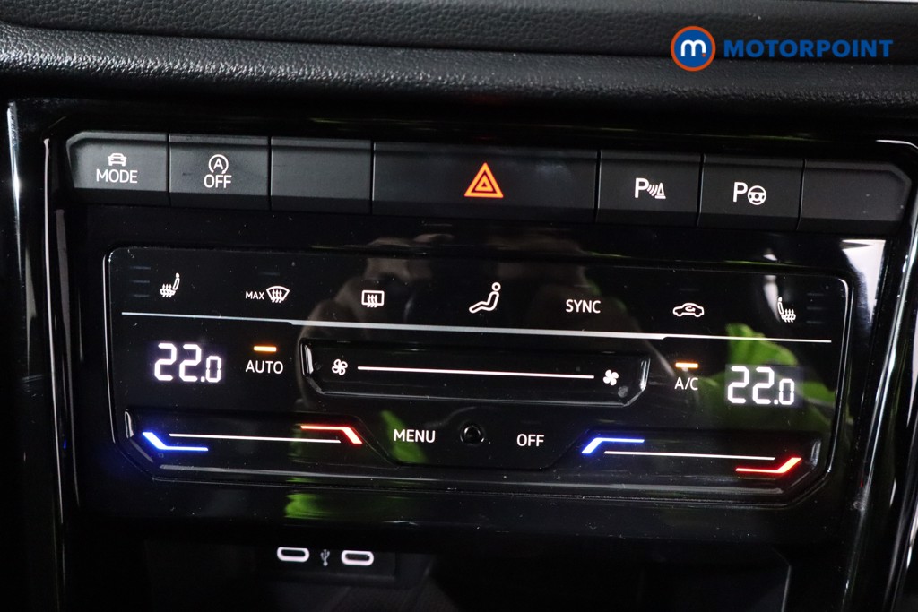 Volkswagen T-Roc R-Line Automatic Diesel SUV - Stock Number (1602463) - 16th supplementary image