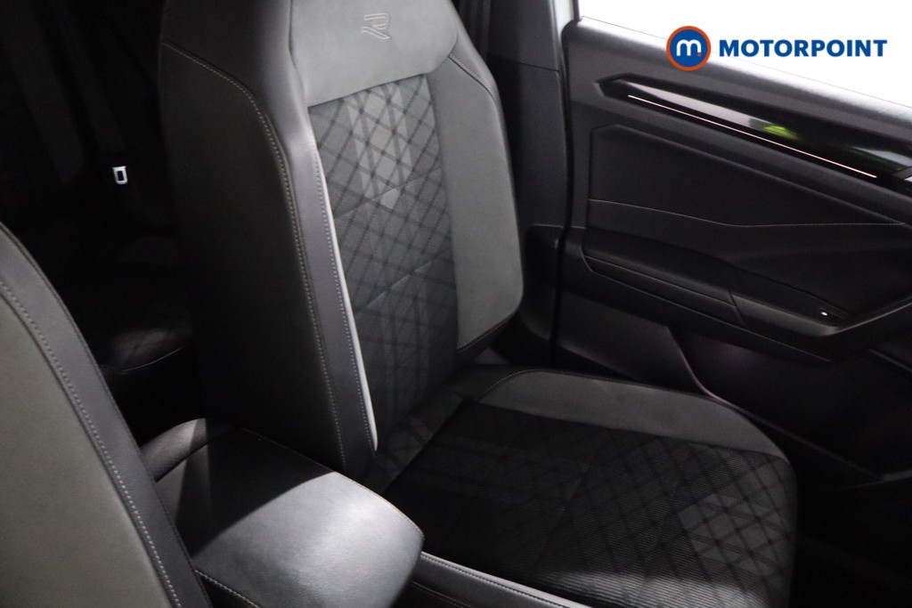 Volkswagen T-Roc R-Line Automatic Diesel SUV - Stock Number (1602463) - 25th supplementary image