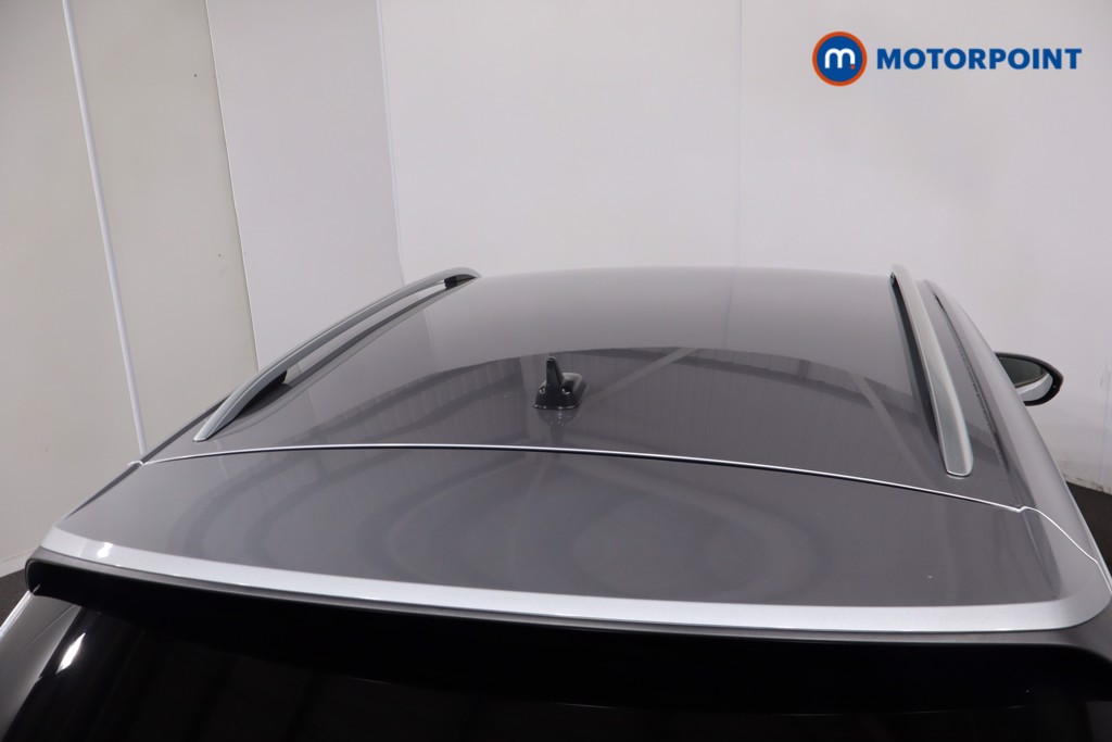 Volkswagen T-Roc R-Line Automatic Diesel SUV - Stock Number (1602463) - 29th supplementary image