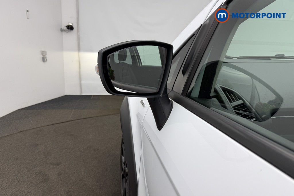 Ford Ecosport Active Manual Petrol SUV - Stock Number (1602479) - 29th supplementary image