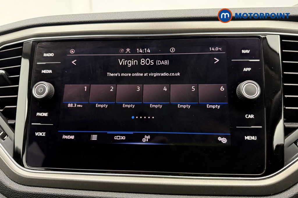 Volkswagen T-Roc SE Manual Petrol SUV - Stock Number (1602577) - 2nd supplementary image