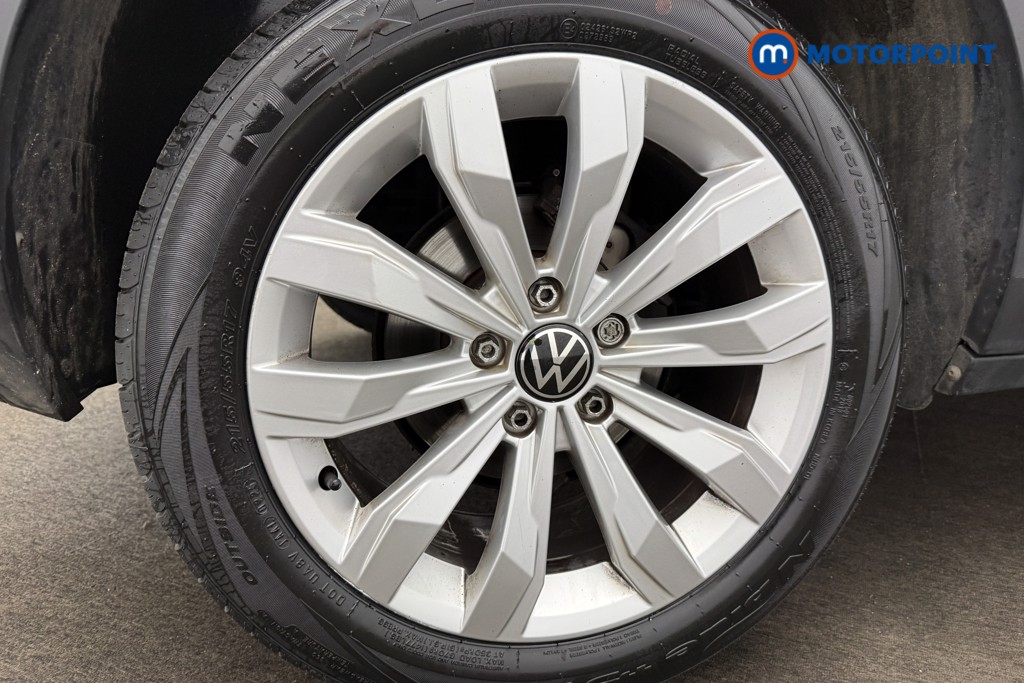Volkswagen T-Roc SE Manual Petrol SUV - Stock Number (1602577) - 9th supplementary image