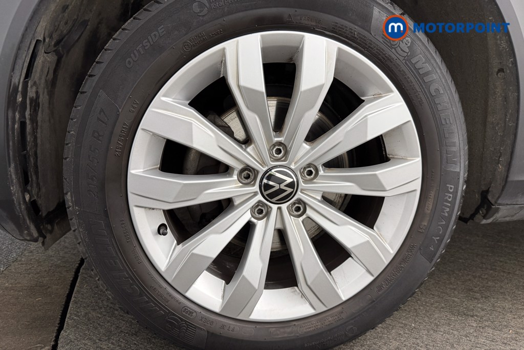 Volkswagen T-Roc SE Manual Petrol SUV - Stock Number (1602577) - 11th supplementary image