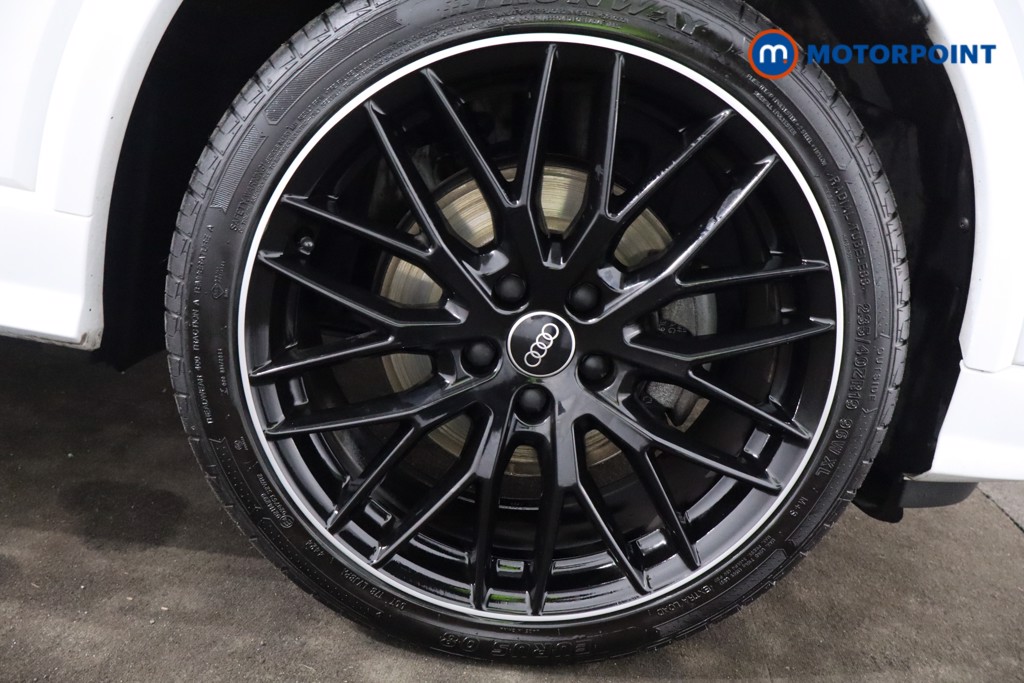 Audi Q2 Black Edition Automatic Petrol SUV - Stock Number (1602628) - 9th supplementary image