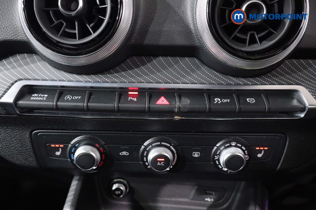 Audi Q2 Black Edition Automatic Petrol SUV - Stock Number (1602628) - 15th supplementary image