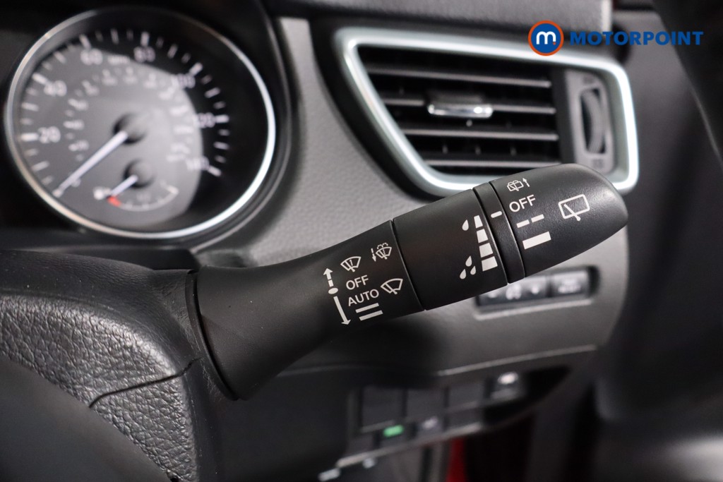 Nissan Qashqai Tekna Automatic Petrol SUV - Stock Number (1602665) - 23rd supplementary image