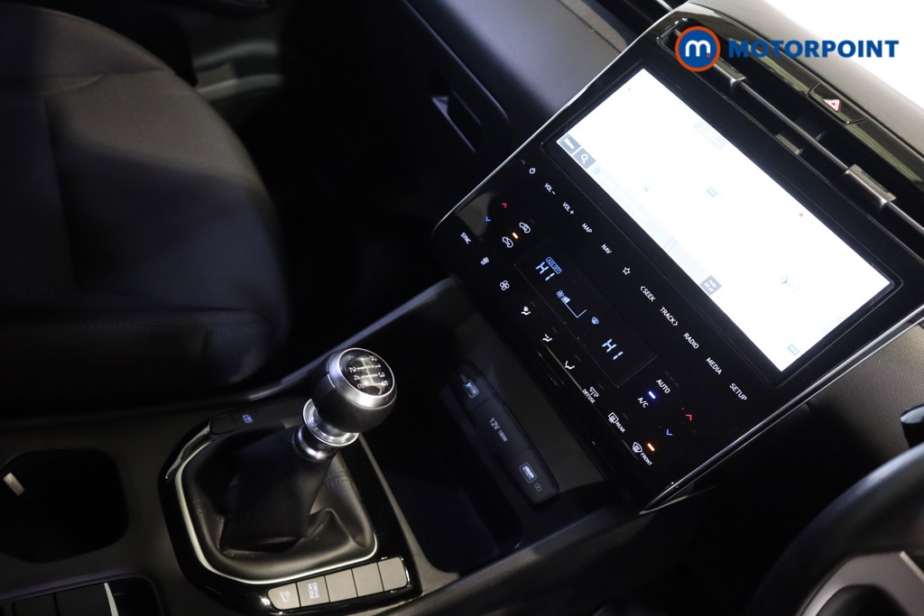 Hyundai Tucson Se Connect Manual Petrol SUV - Stock Number (1602757) - 7th supplementary image