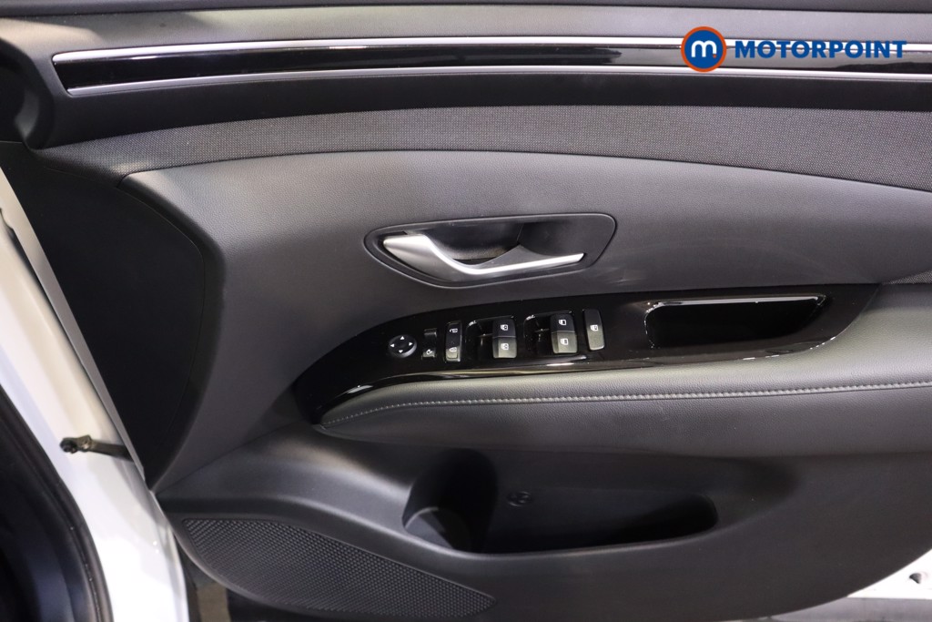 Hyundai Tucson Se Connect Manual Petrol SUV - Stock Number (1602757) - 9th supplementary image
