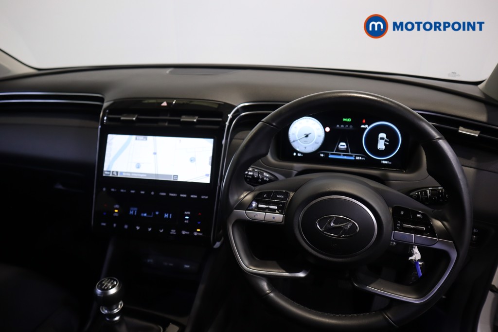 Hyundai Tucson Se Connect Manual Petrol SUV - Stock Number (1602757) - 1st supplementary image