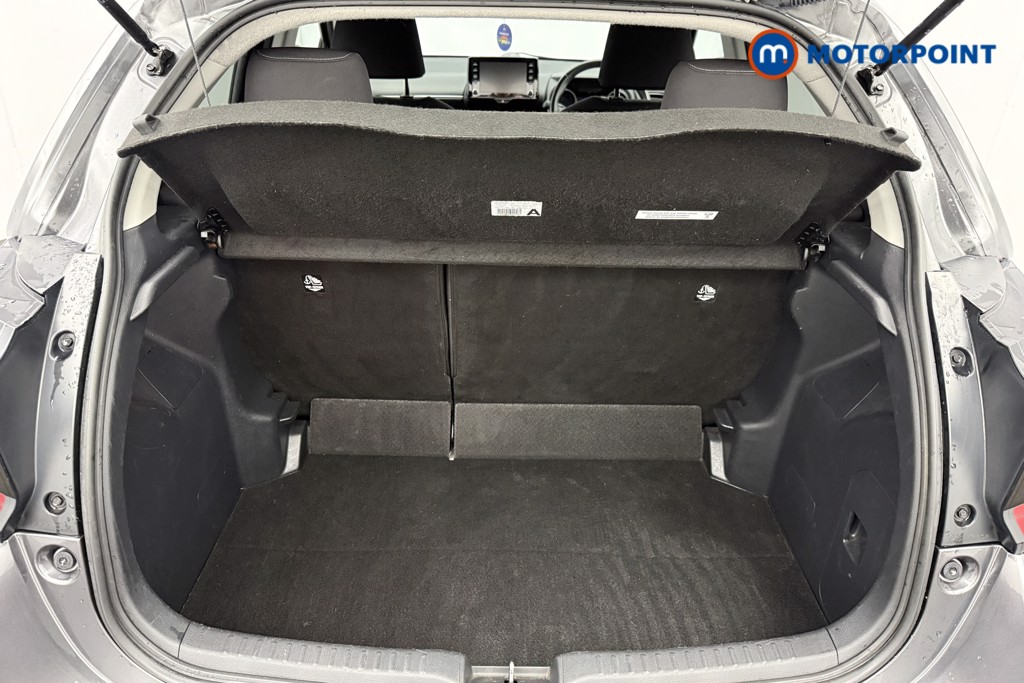 Toyota Yaris Design Automatic Petrol-Electric Hybrid Hatchback - Stock Number (1602878) - 19th supplementary image