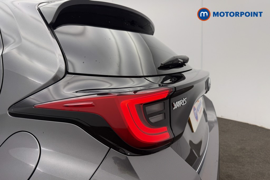 Toyota Yaris Design Automatic Petrol-Electric Hybrid Hatchback - Stock Number (1602878) - 24th supplementary image