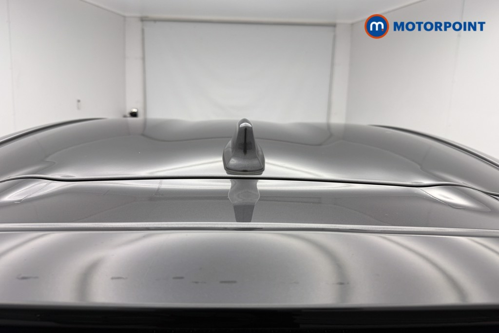 Toyota Yaris Design Automatic Petrol-Electric Hybrid Hatchback - Stock Number (1602878) - 26th supplementary image