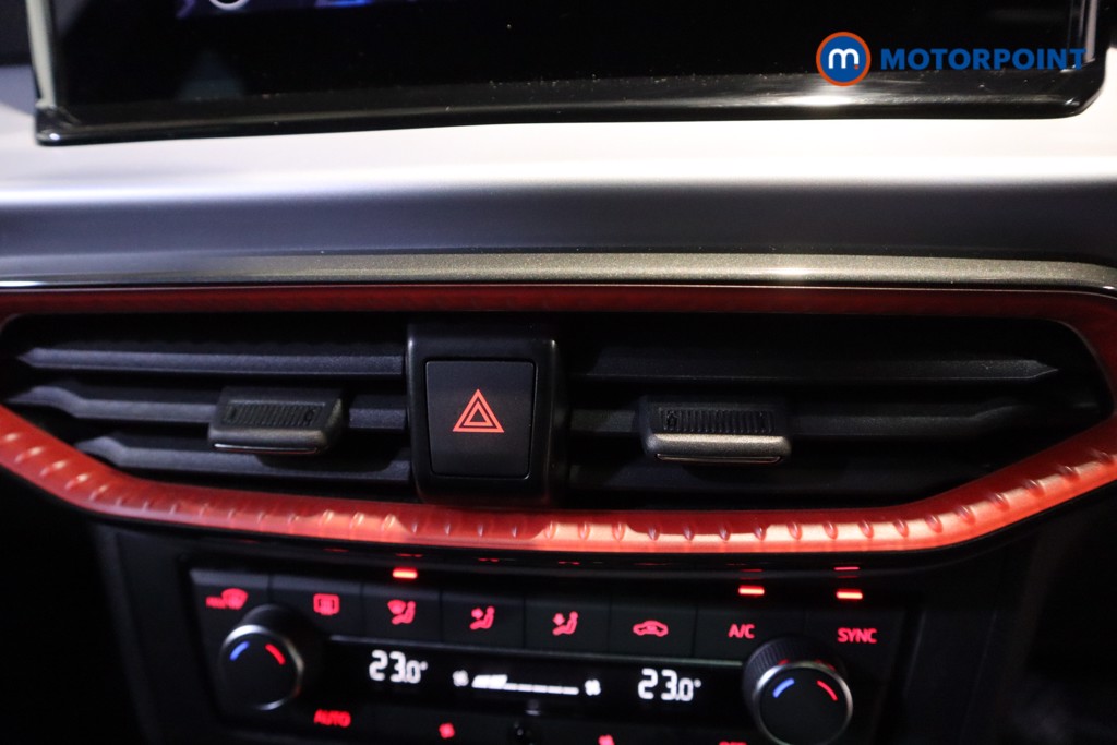 Seat Ibiza FR Manual Petrol Hatchback - Stock Number (1602975) - 5th supplementary image