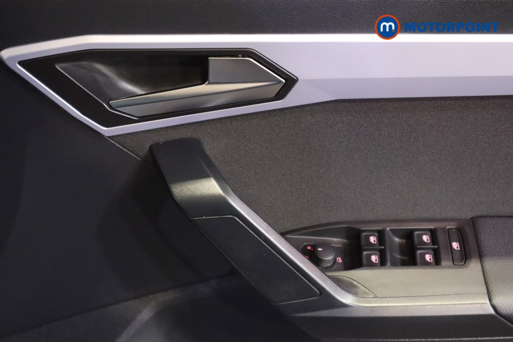 Seat Ibiza FR Manual Petrol Hatchback - Stock Number (1602975) - 11th supplementary image