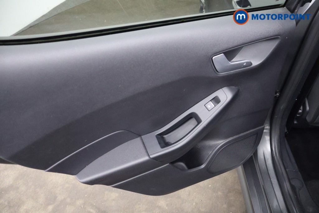 Ford Fiesta St-Line Edition Manual Petrol Hatchback - Stock Number (1603017) - 17th supplementary image