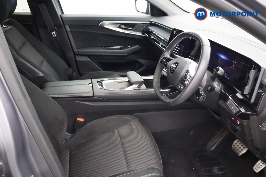 Renault Austral Iconic Esprit Alpine Automatic Petrol-Electric Hybrid SUV - Stock Number (1603159) - 12th supplementary image