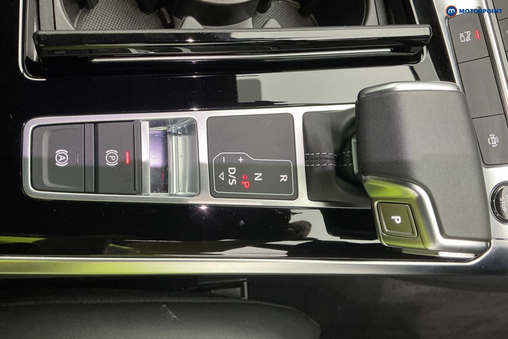 Audi A6 Black Edition Automatic Diesel Saloon - Stock Number (1603187) - 17th supplementary image