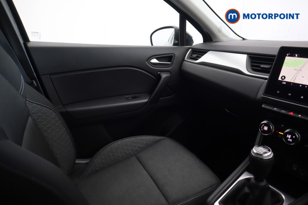 Renault Captur Iconic Edition Manual Petrol SUV - Stock Number (1603320) - 20th supplementary image