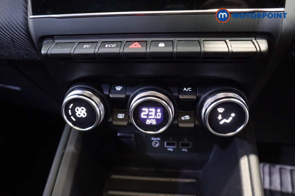 Renault Clio Rs Line Automatic Petrol-Electric Hybrid Hatchback - Stock Number (1603512) - 6th supplementary image