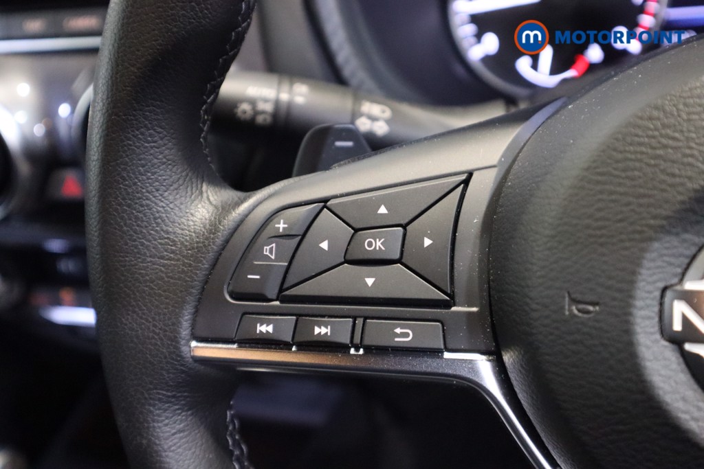 Nissan Juke N-Connecta Automatic Petrol SUV - Stock Number (1603594) - 16th supplementary image