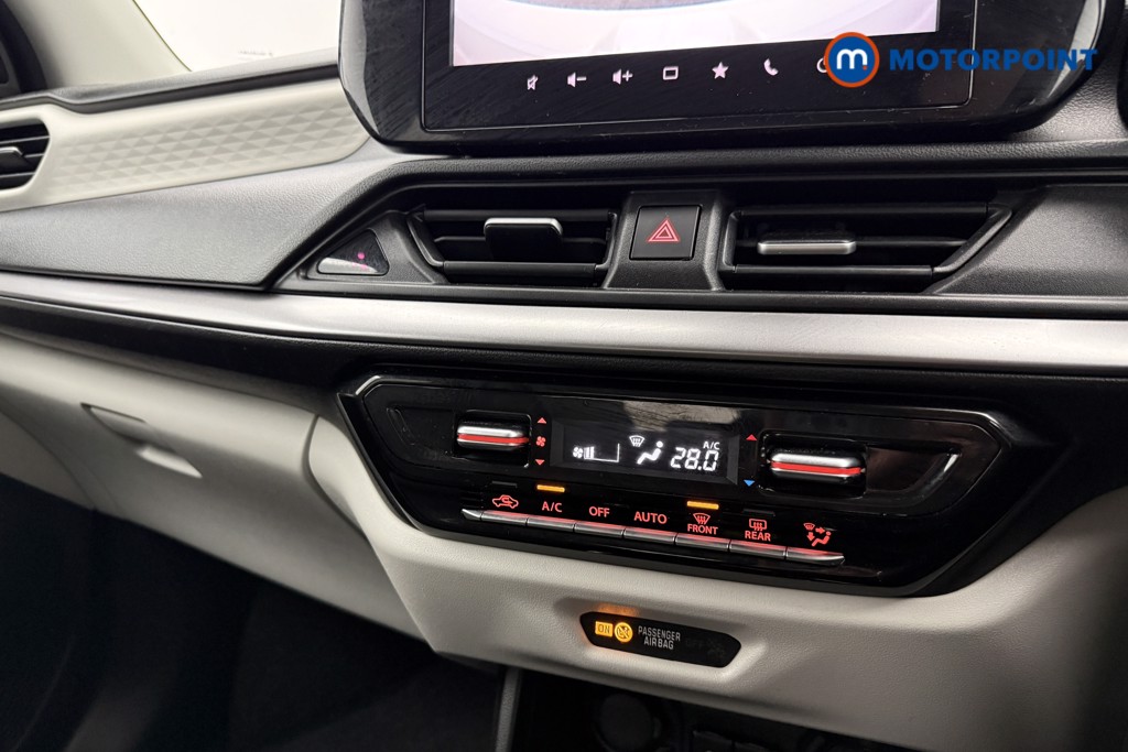 Suzuki Swift Ultra Manual Petrol Hatchback - Stock Number (1603652) - 14th supplementary image