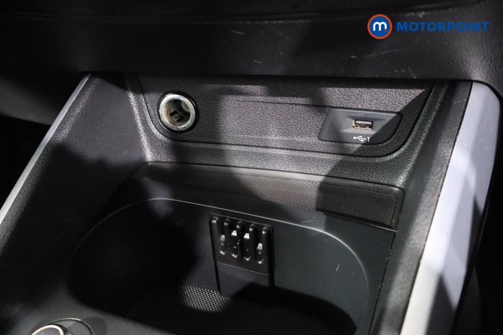 Audi Q2 S Line Manual Petrol SUV - Stock Number (1582049) - 5th supplementary image