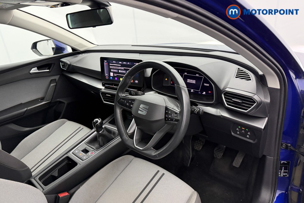 Seat Leon Se Dynamic Manual Petrol Hatchback - Stock Number (1585315) - 4th supplementary image