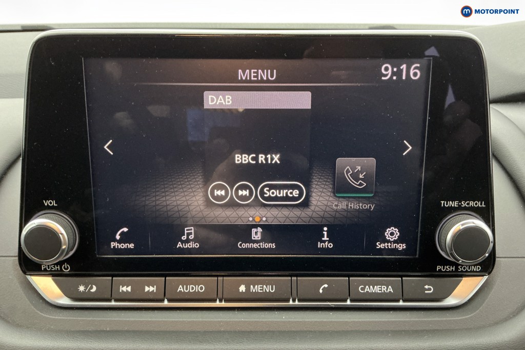 Nissan Qashqai Acenta Premium Automatic Petrol SUV - Stock Number (1588920) - 2nd supplementary image