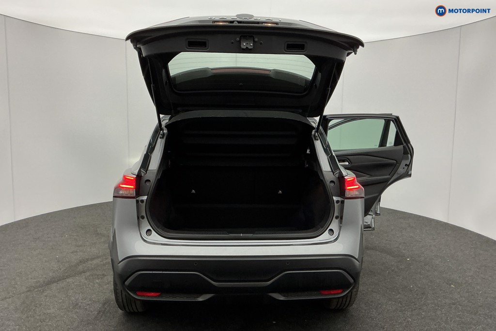 Nissan Qashqai Acenta Premium Automatic Petrol SUV - Stock Number (1588920) - 3rd supplementary image