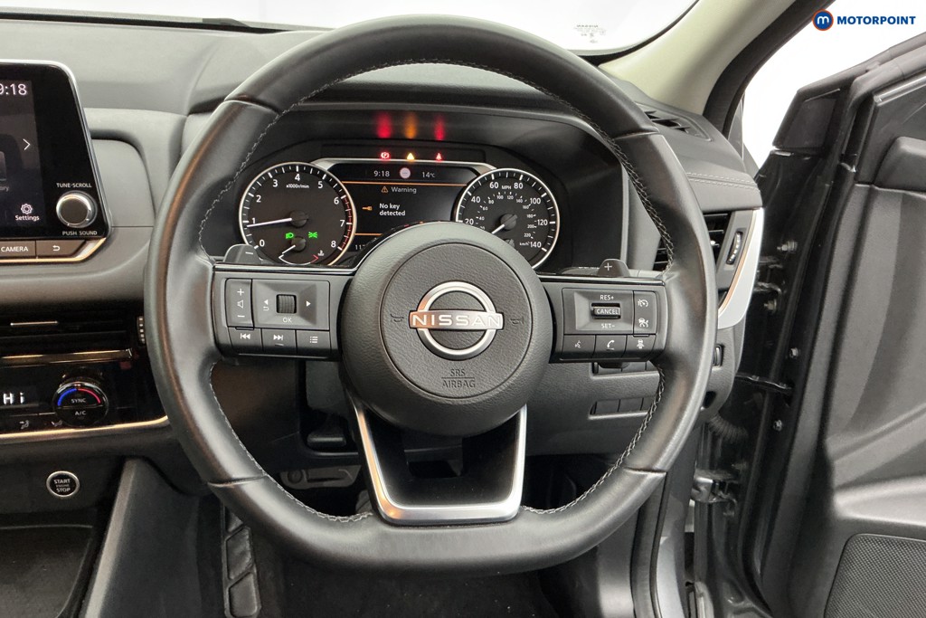Nissan Qashqai Acenta Premium Automatic Petrol SUV - Stock Number (1588920) - 7th supplementary image