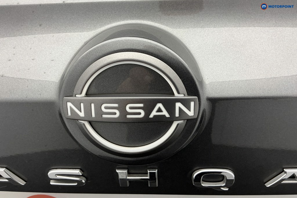 Nissan Qashqai Acenta Premium Automatic Petrol SUV - Stock Number (1588920) - 32nd supplementary image