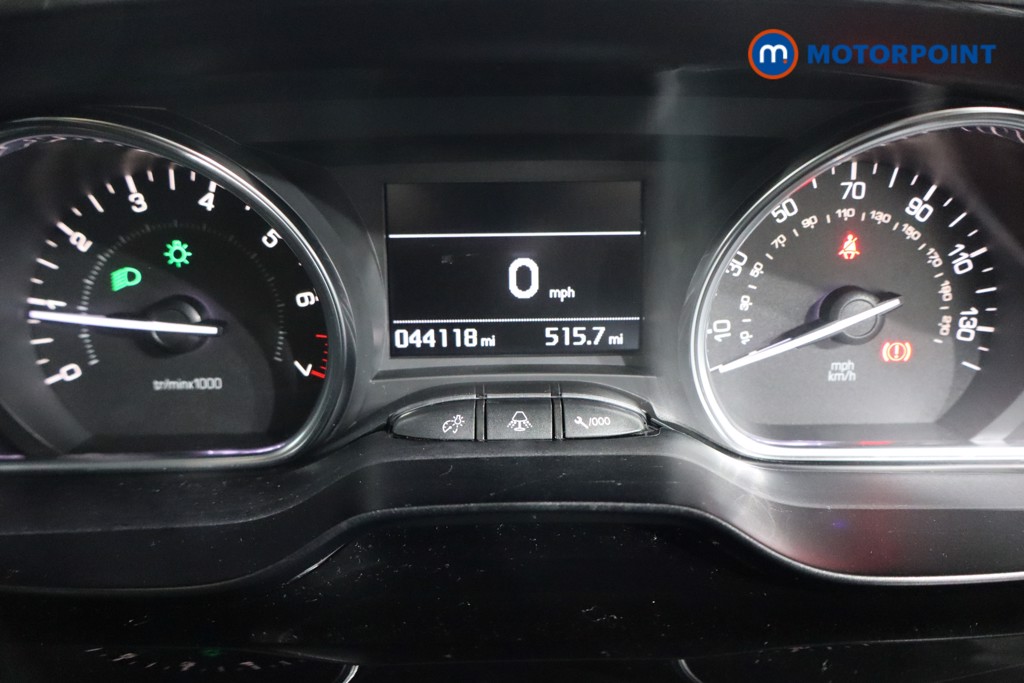 Peugeot 2008 Allure Manual Petrol SUV - Stock Number (1589713) - 2nd supplementary image